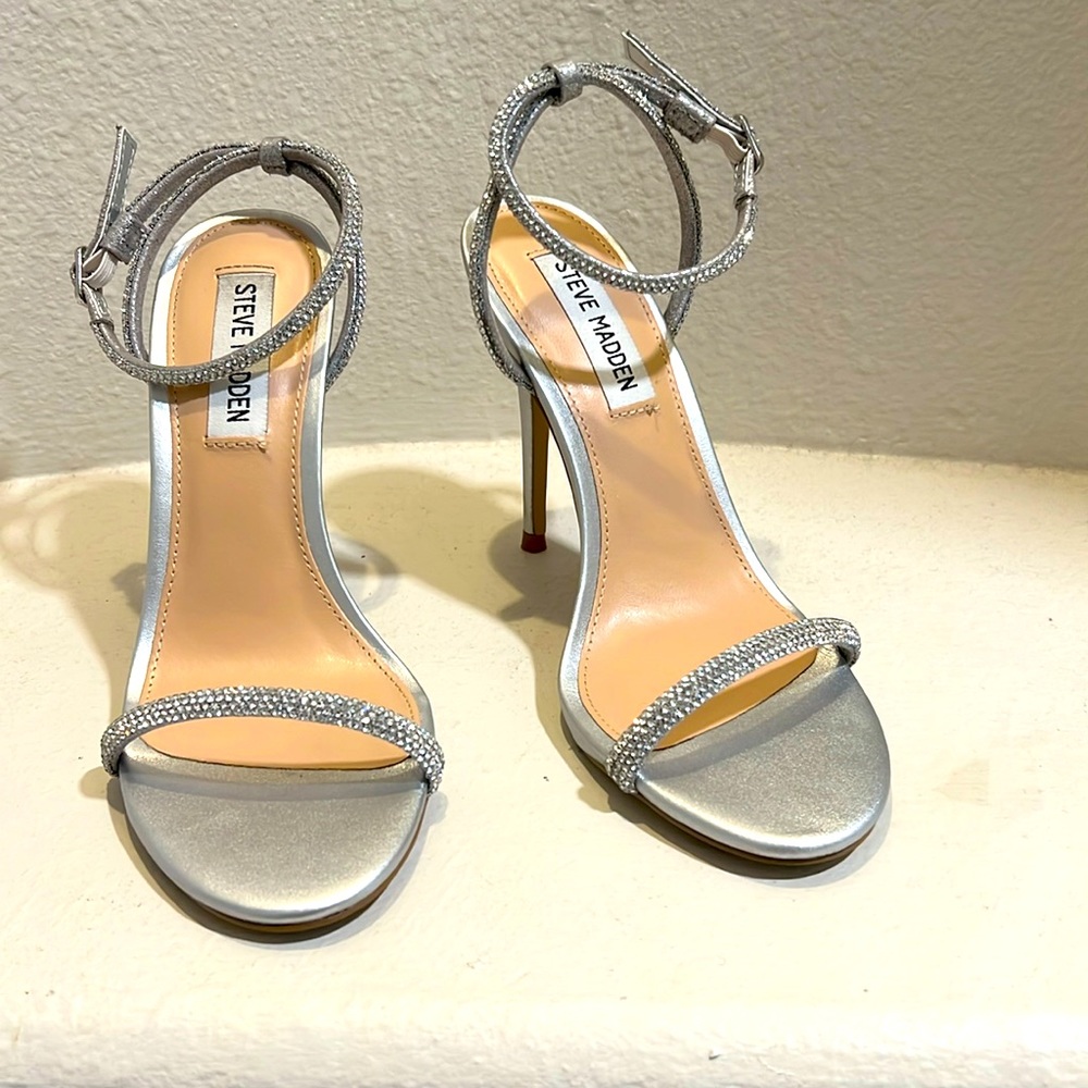 Steve Madden Breslin Heel Sandals